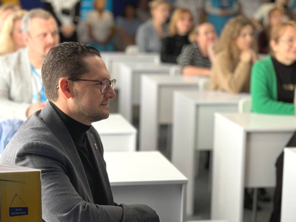 1548 image for slide