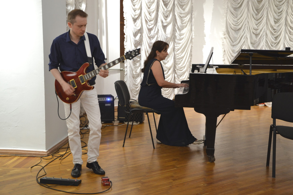 5695 image for slide