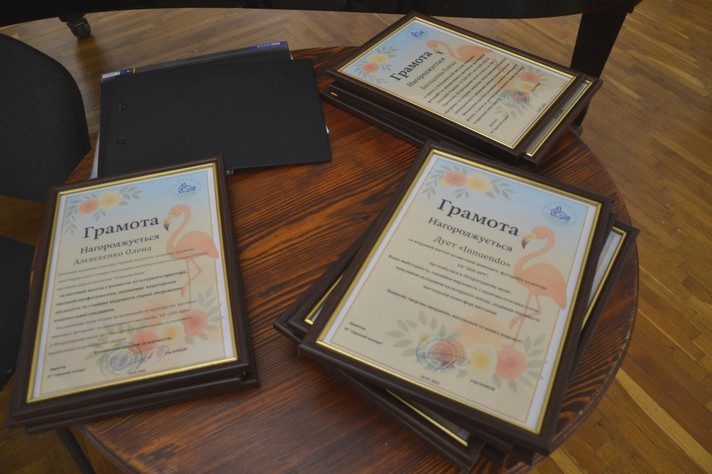 5702 image for slide