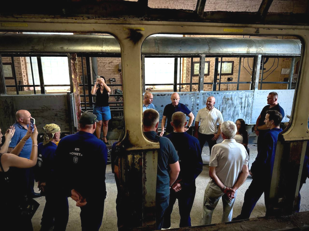 5988 image for slide