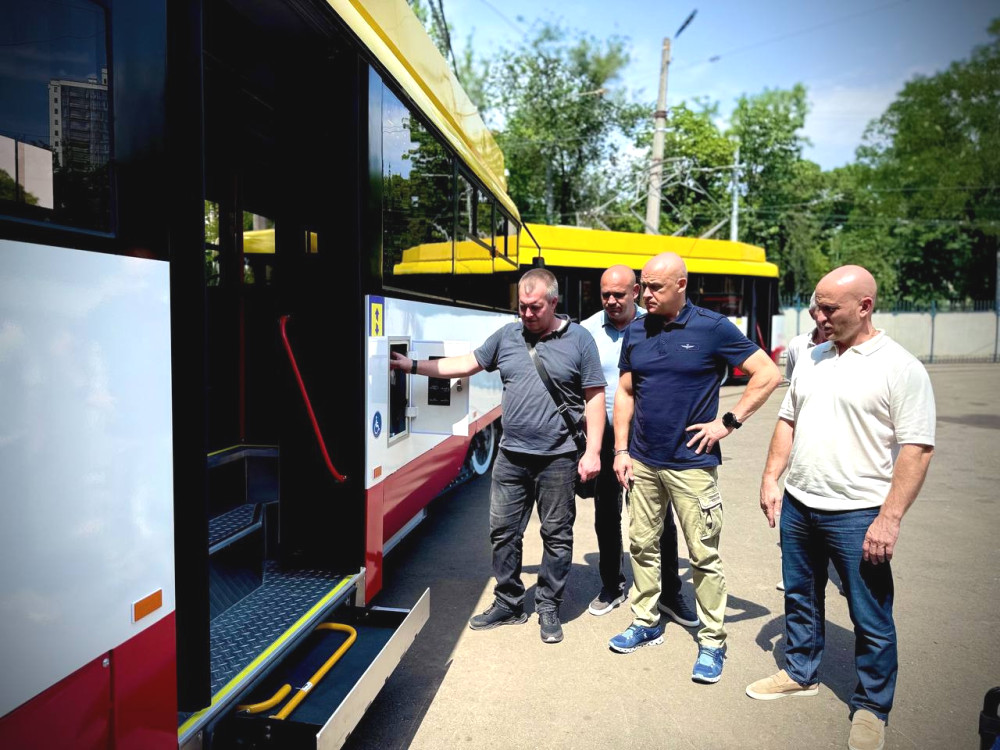 5992 image for slide