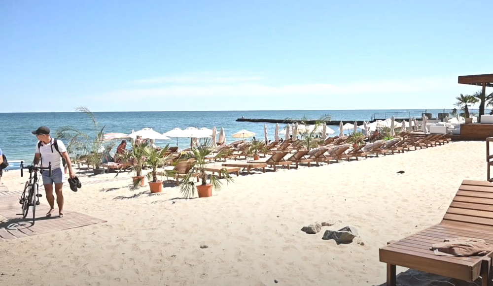 6466 image for slide