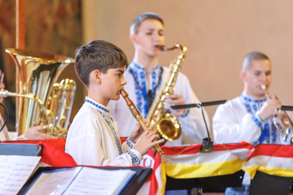 8317 image for slide