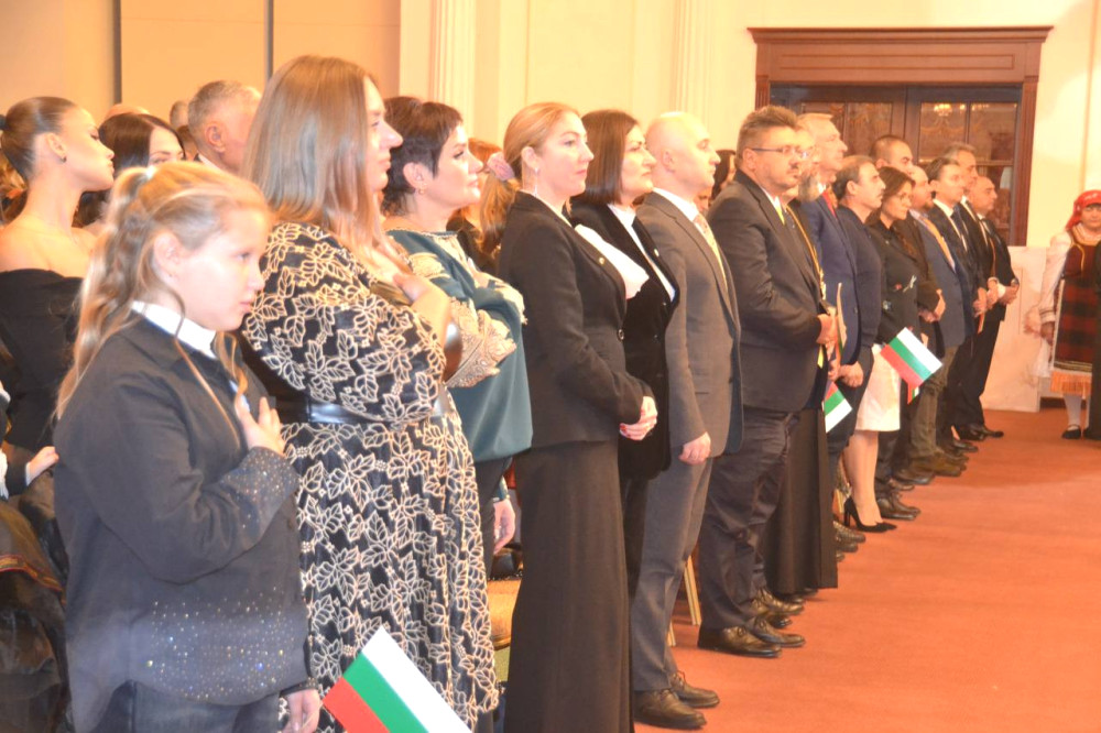 8389 image for slide