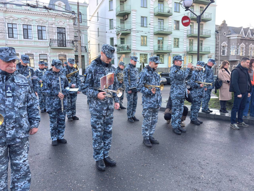 8741 image for slide