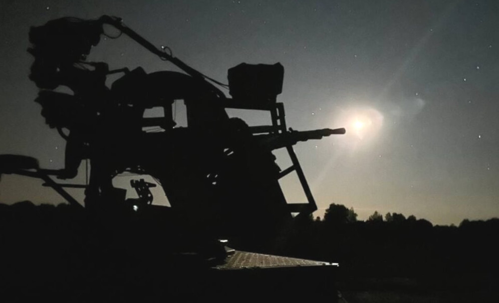 8806 image for slide