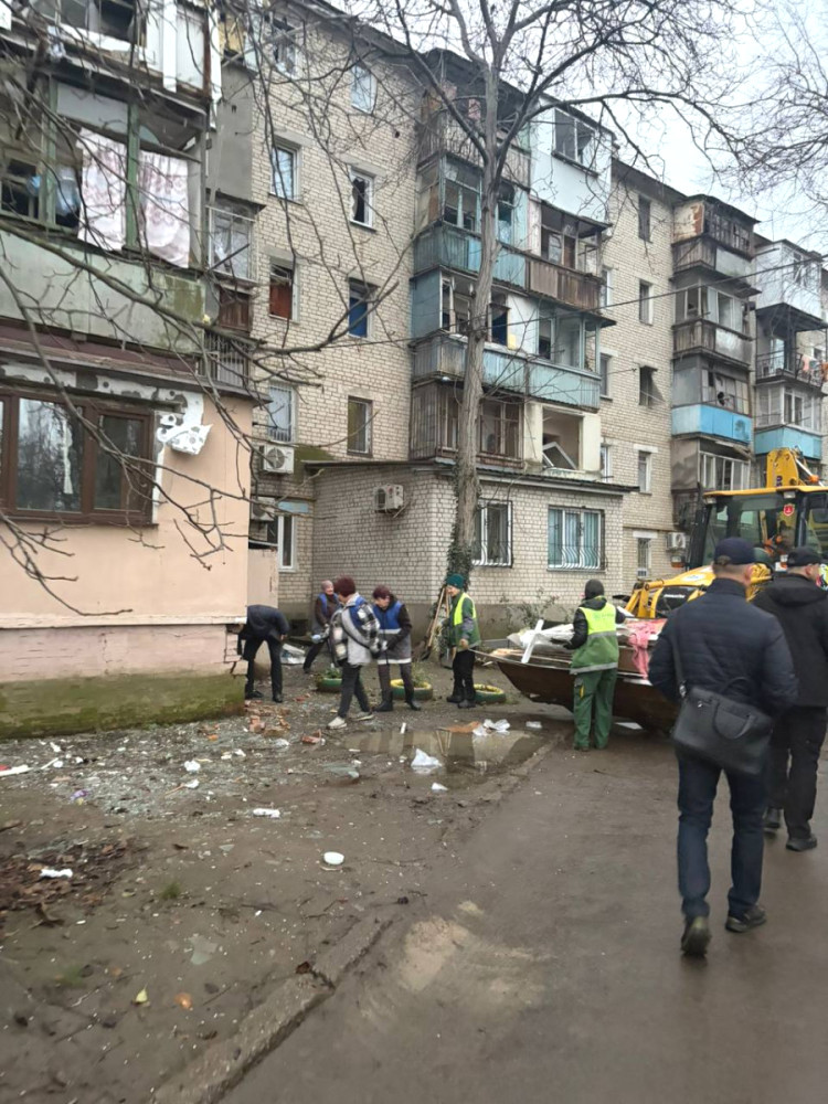 8932 image for slide