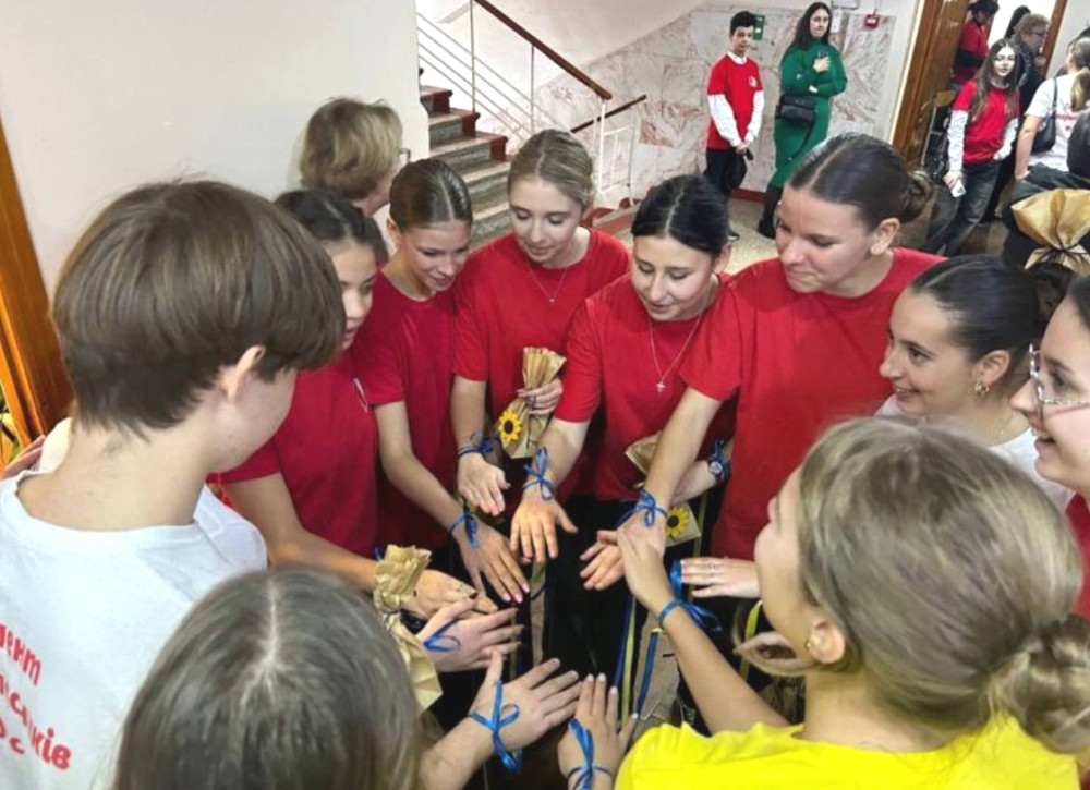 8987 image for slide