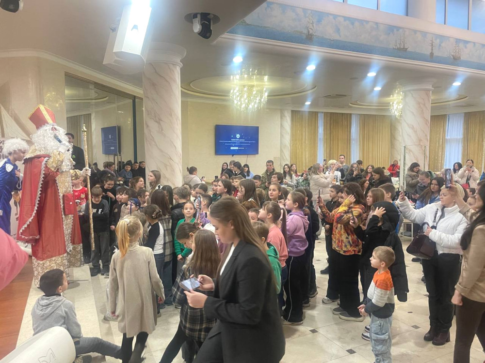 8990 image for slide