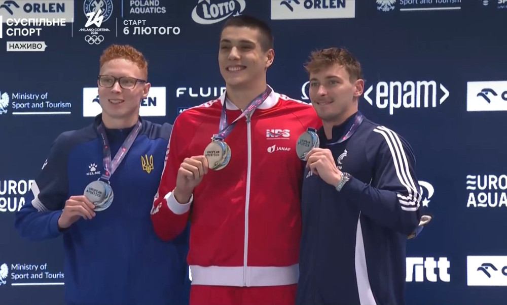 8999 image for slide