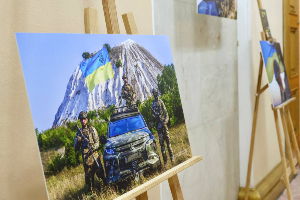 9244 image for slide