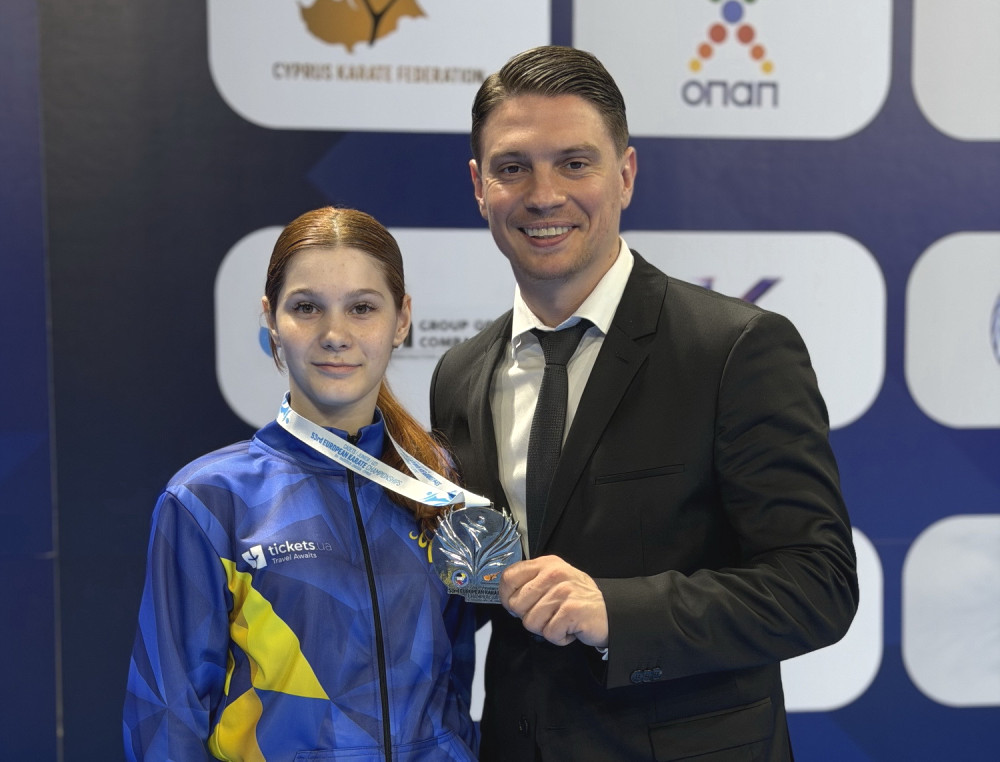 9329 image for slide